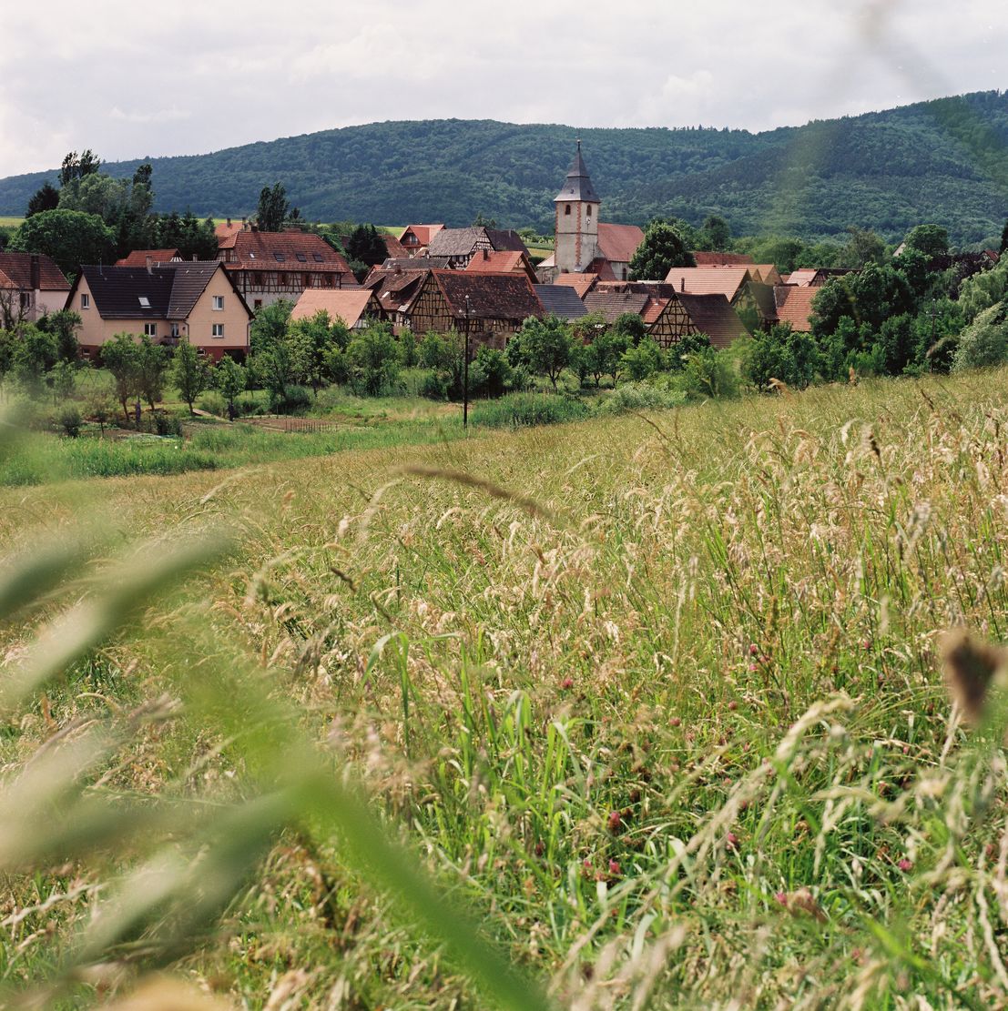 Crédit ci-après