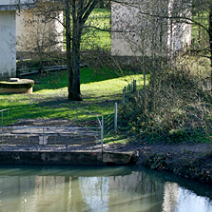 Captage d'eau potable sur la rivière Le Clain © Thierry Degen/METL-MEDDE