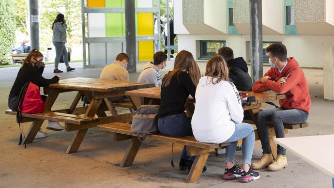 Photo d'étudiants boursiers