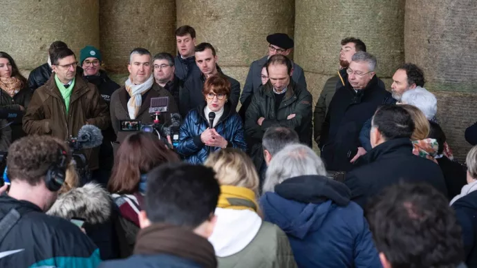 Annie Genevard dans le Loiret, le 30 novembre 2024