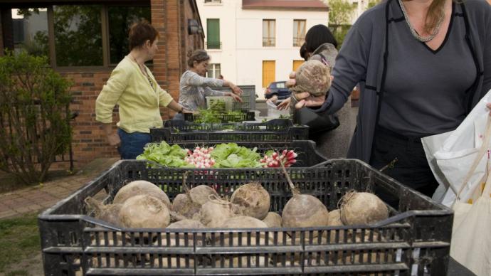 Crédit ci-après