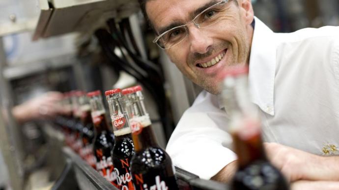 Portrait de Stéphane Kerdodé, co-dirigeant de la Brasserie Lancelot, dans le Morbihan. Société qui fabrique le Breizh cola.