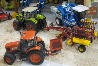 Tracteurs jouets